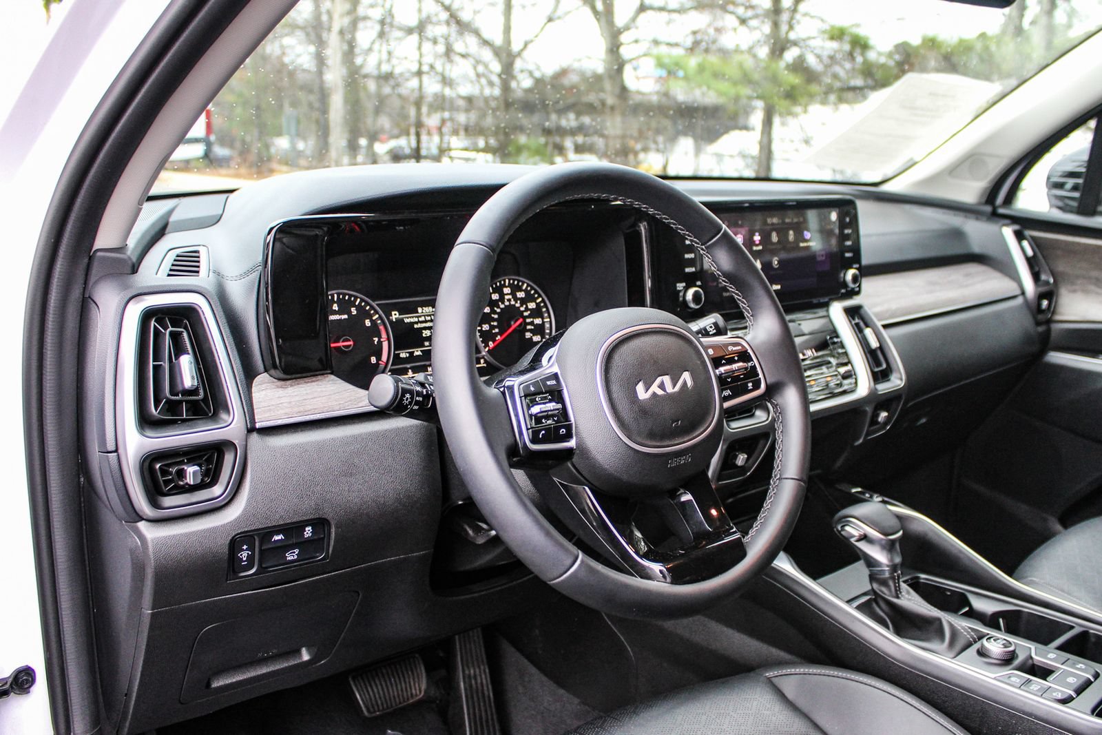 Used 2023 Kia Sorento EX FWD image 21