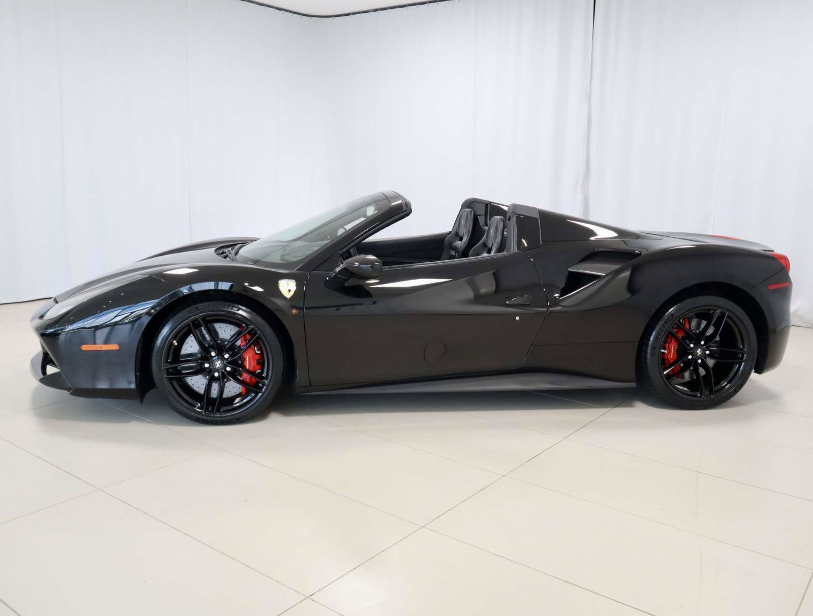 Certified 2018 Ferrari 488 Spider RWD image 2
