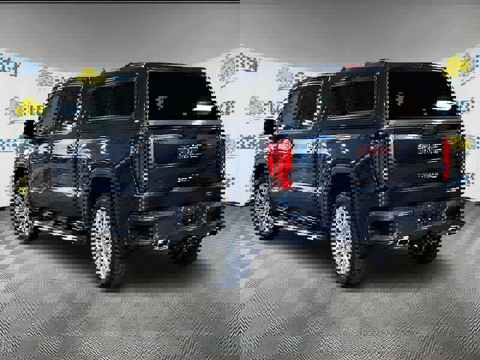 Used 2020 GMC Sierra 1500 Denali w/ Denali Premium Package image 4