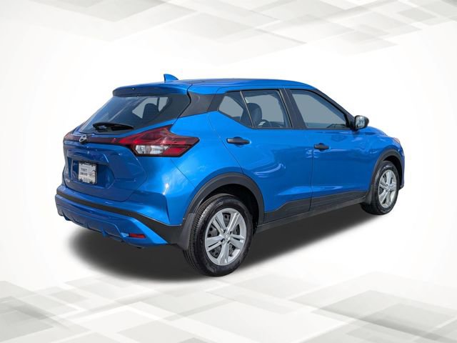 Certified 2025 Nissan Kicks Play S image 4