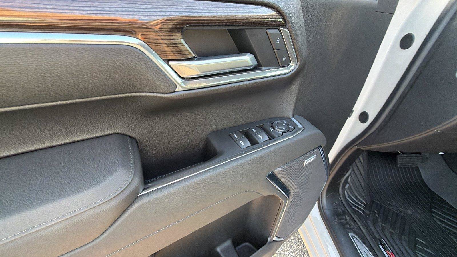 New 2026 Chevrolet Silverado 1500 RST w/ RST All Star Premium Package AWD/4WD image 14