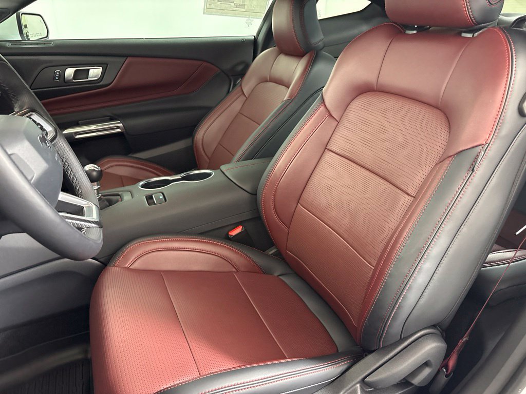 Used 2025 Ford Mustang GT Premium RWD image 22