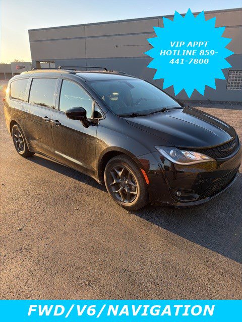 Used 2019 Chrysler Pacifica Touring-L w/ S Appearance Package