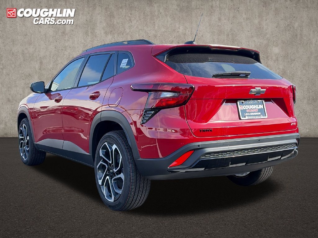 New 2026 Chevrolet Trax RS w/ Sunroof Package FWD image 5