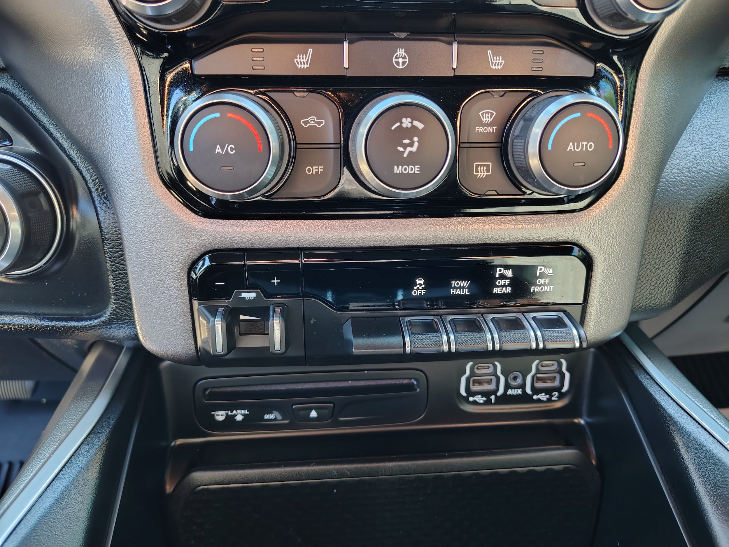 Certified 2019 RAM 1500 Big Horn AWD/4WD image 39
