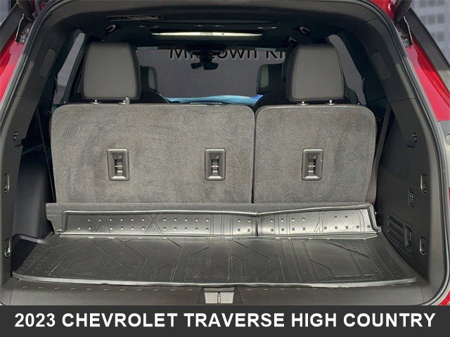 Used 2023 Chevrolet Traverse High Country image 18
