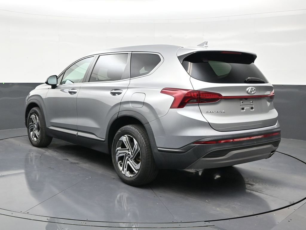 Used 2021 Hyundai Santa Fe SE image 3