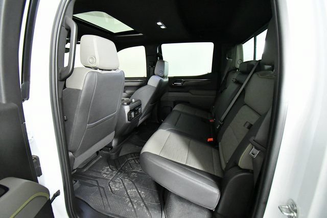 Used 2025 Chevrolet Silverado 1500 ZR2 w/ Technology Package AWD/4WD image 26