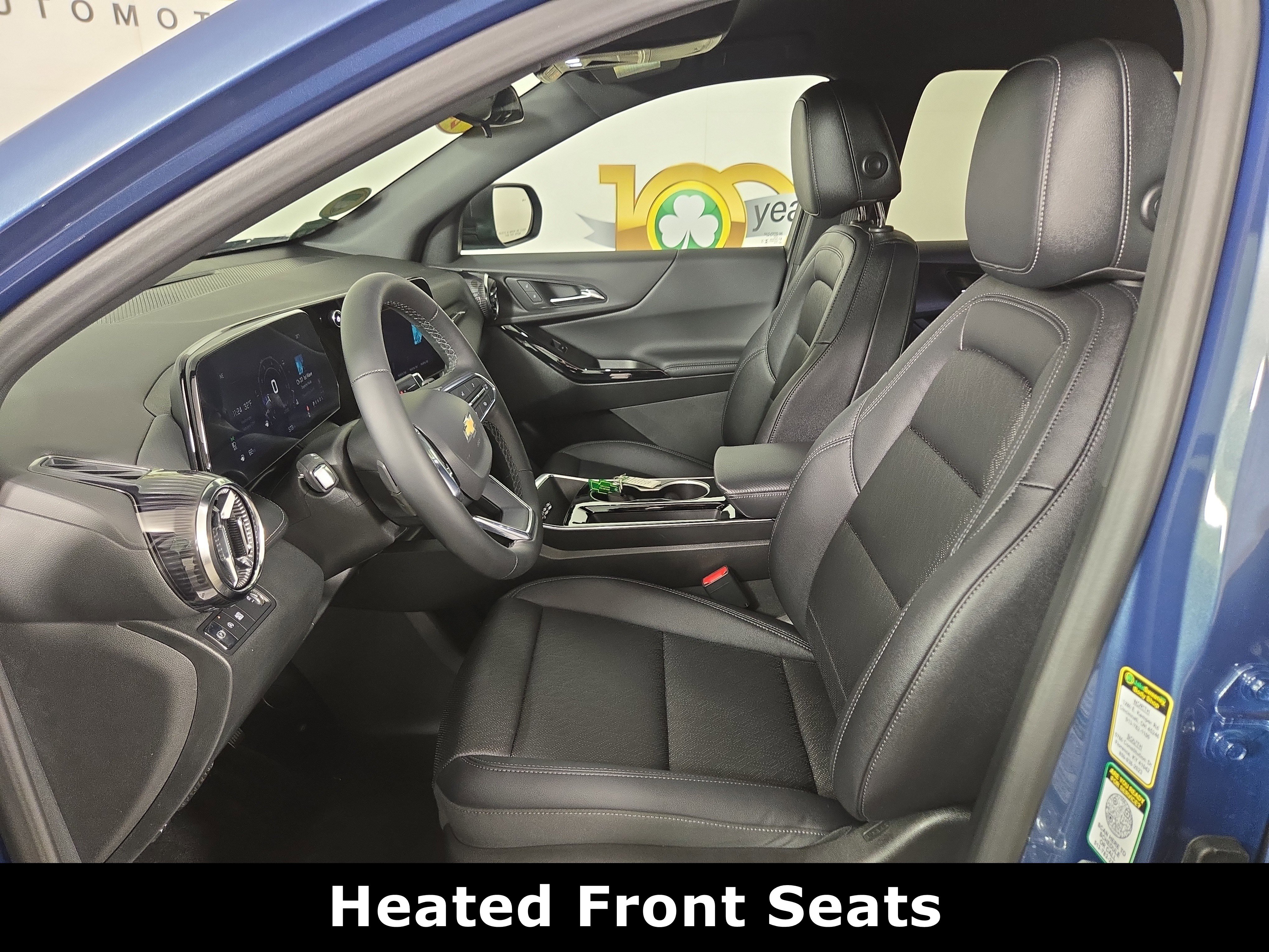 Used 2025 Chevrolet Equinox LT w/ Convenience Package II image 11