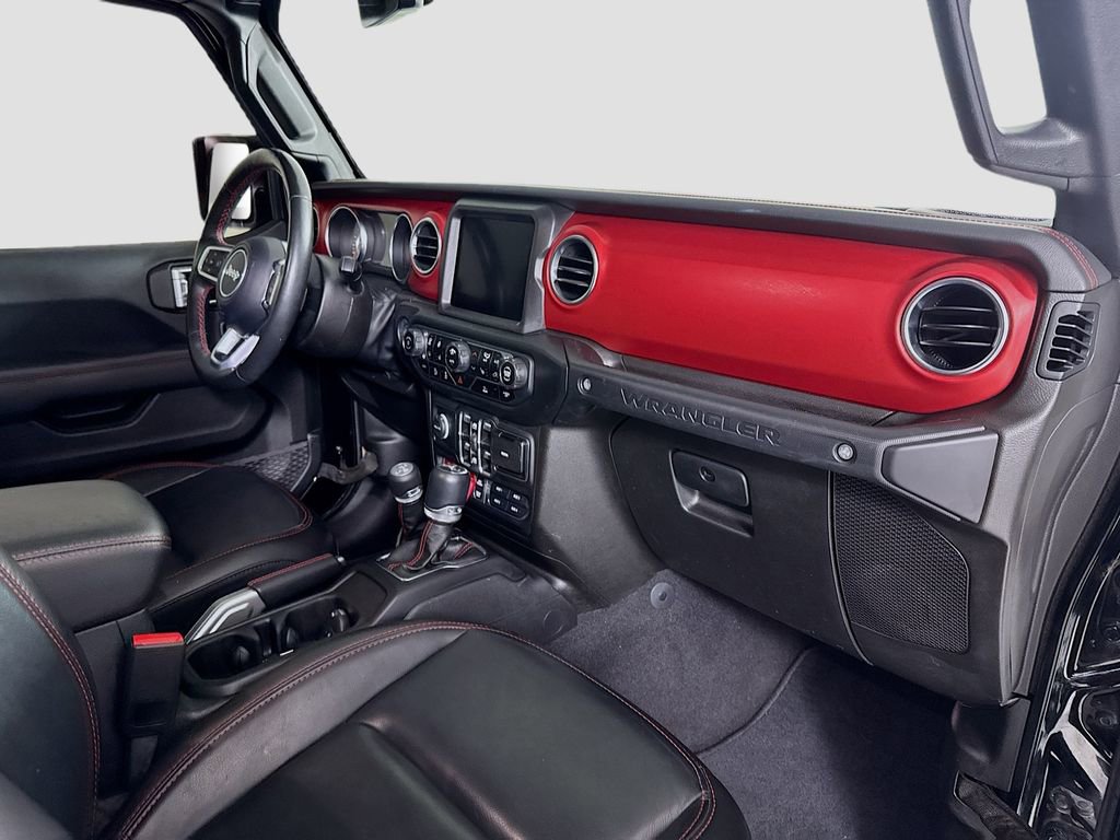 Used 2022 Jeep Wrangler Unlimited Rubicon w/ Cold Weather Group image 26