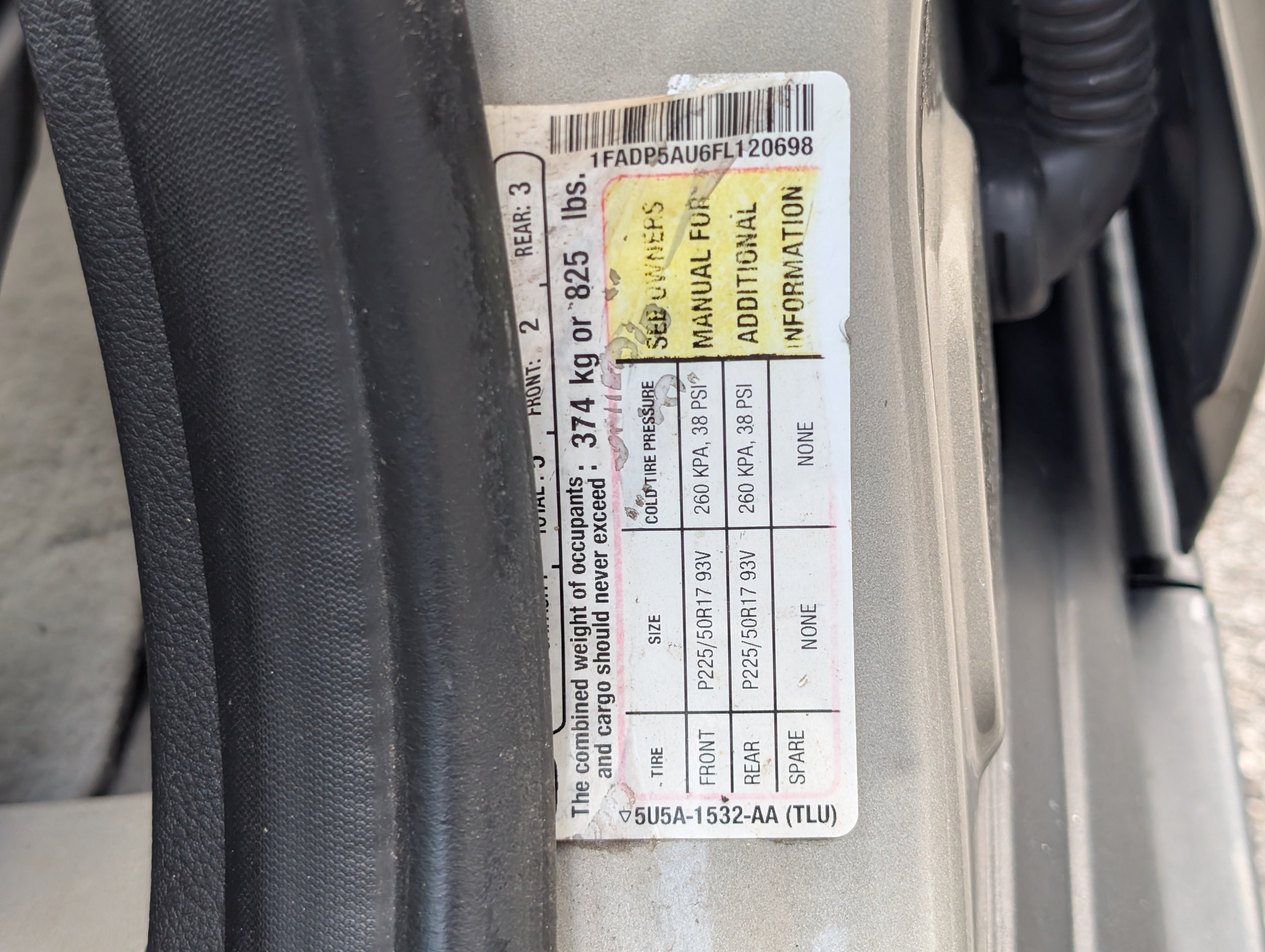 Used 2015 Ford C-MAX SE w/ Equipment Group 201A FWD image 20