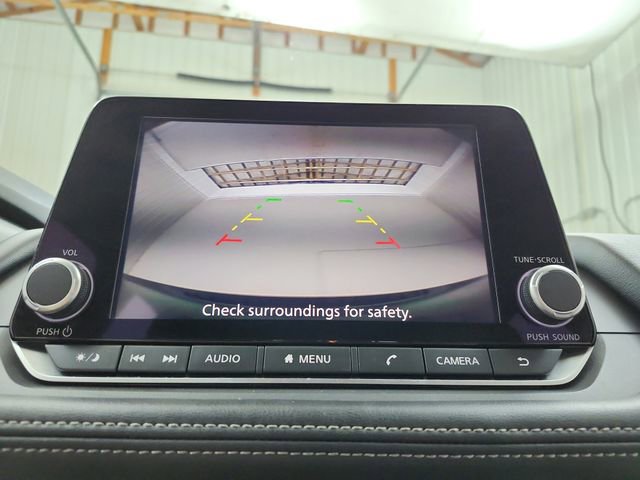 Used 2025 Nissan Rogue SV FWD image 29