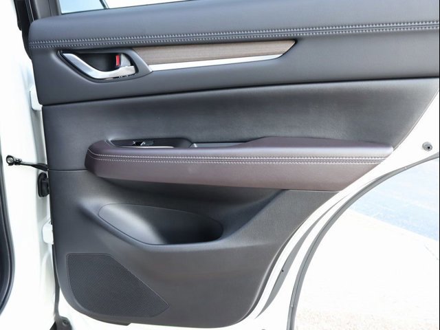 New 2025 MAZDA CX-5 Signature image 12