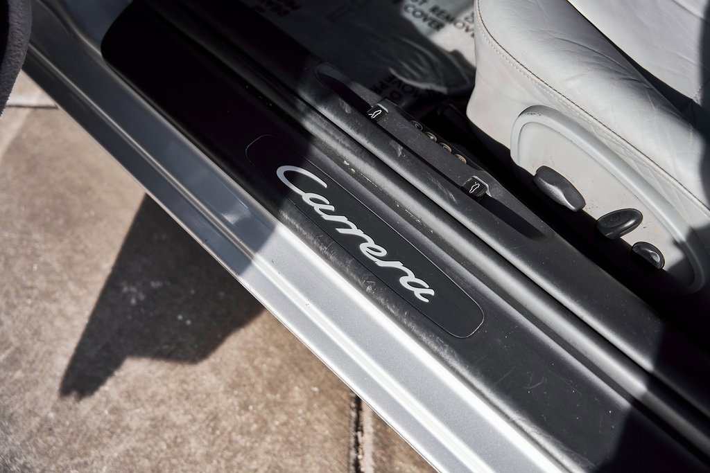 Used 2002 Porsche 911 Carrera image 35