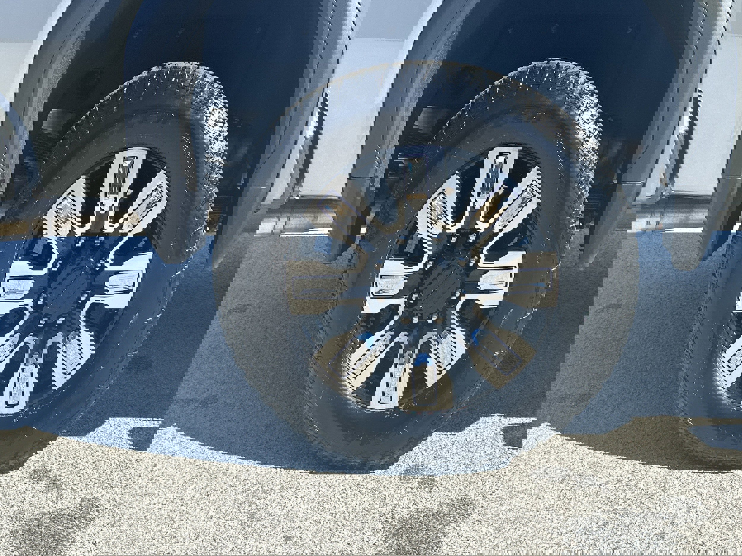 Used 2024 GMC Sierra 2500 Denali w/ Denali Reserve Package image 17