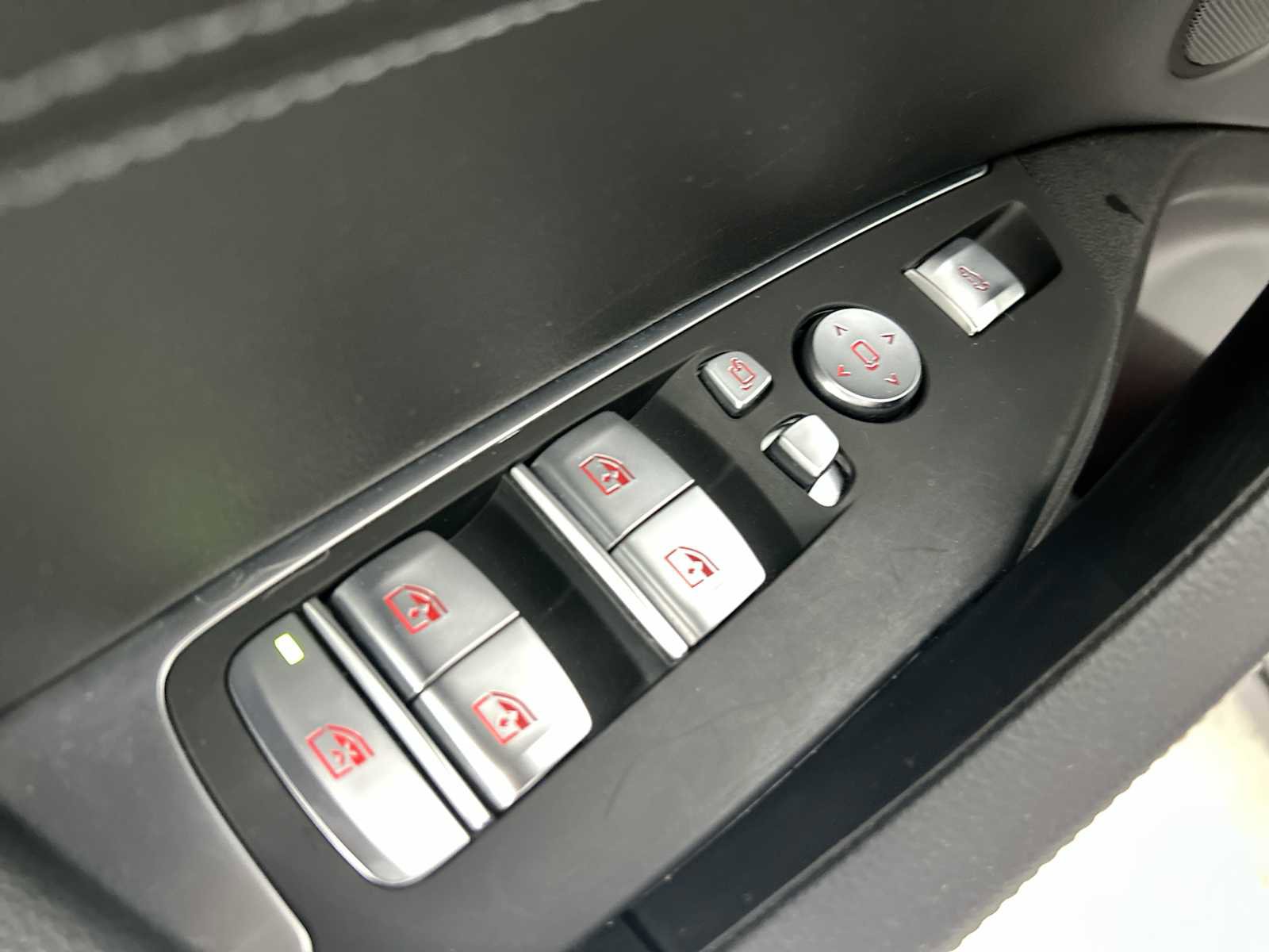 Used 2022 BMW X3 xDrive30i w/ Premium Package 2 image 15