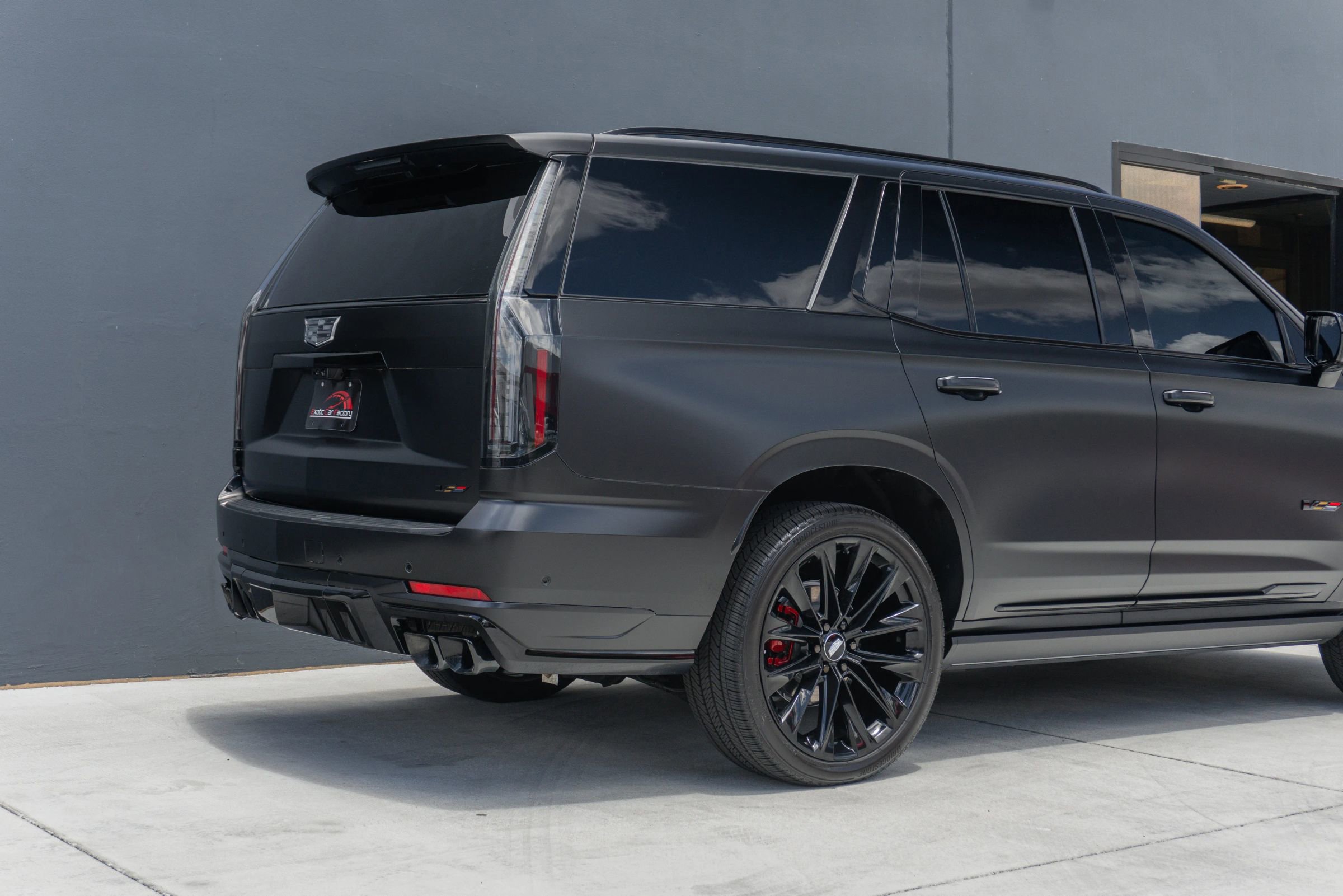 Used 2026 Cadillac Escalade V AWD/4WD image 37