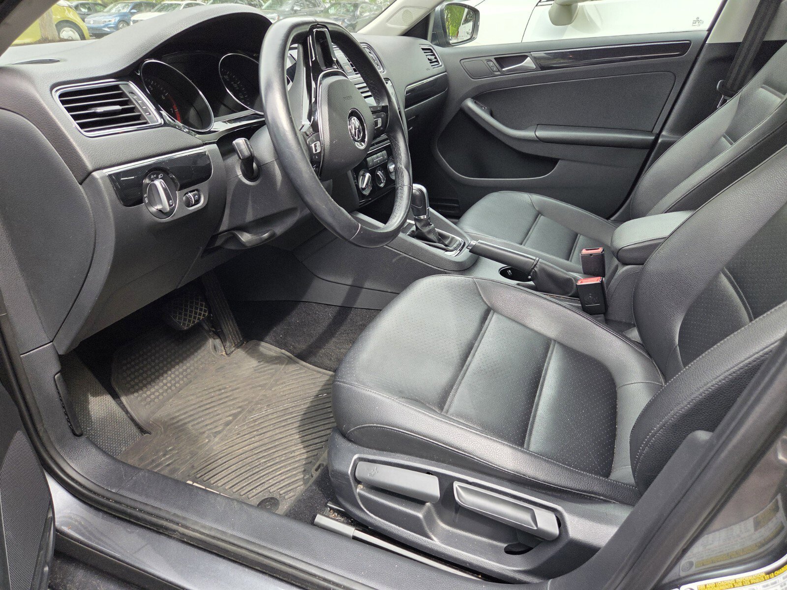 Used 2016 Volkswagen Jetta SEL image 6