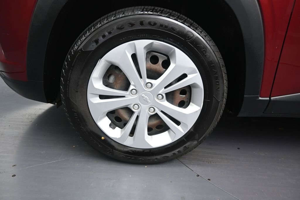 Used 2024 Chevrolet Trax LS FWD image 11