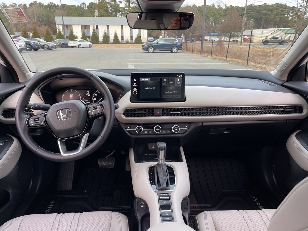 Used 2026 Honda HR-V EX-L image 12