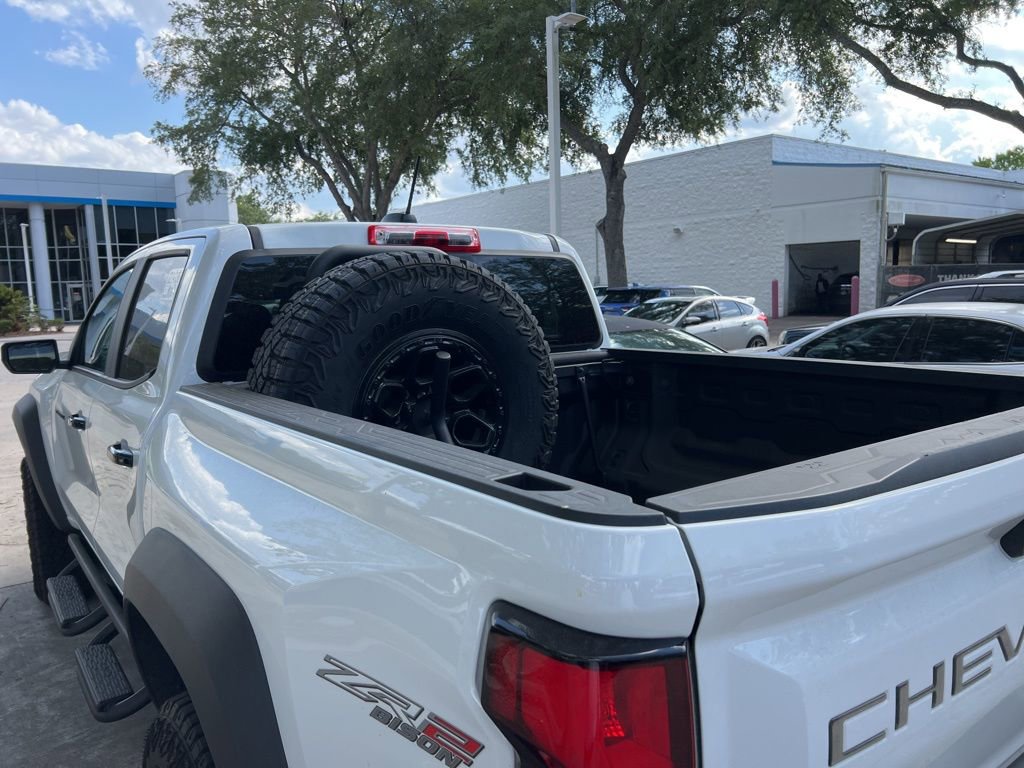 Used 2025 Chevrolet Colorado ZR2 w/ ZR2 Bison Edition AWD/4WD image 8