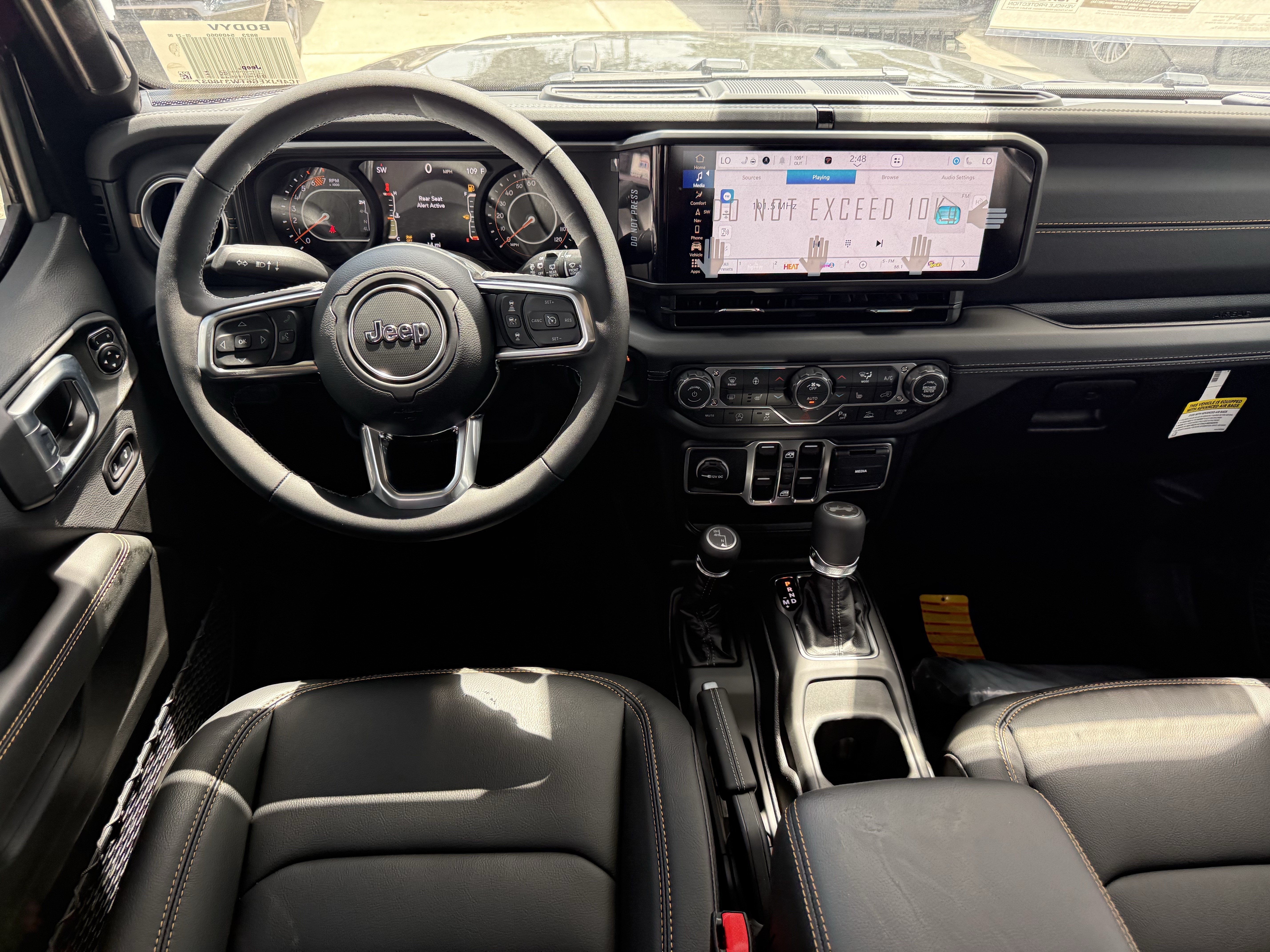 New 2026 Jeep Wrangler Unlimited Sahara AWD/4WD image 11
