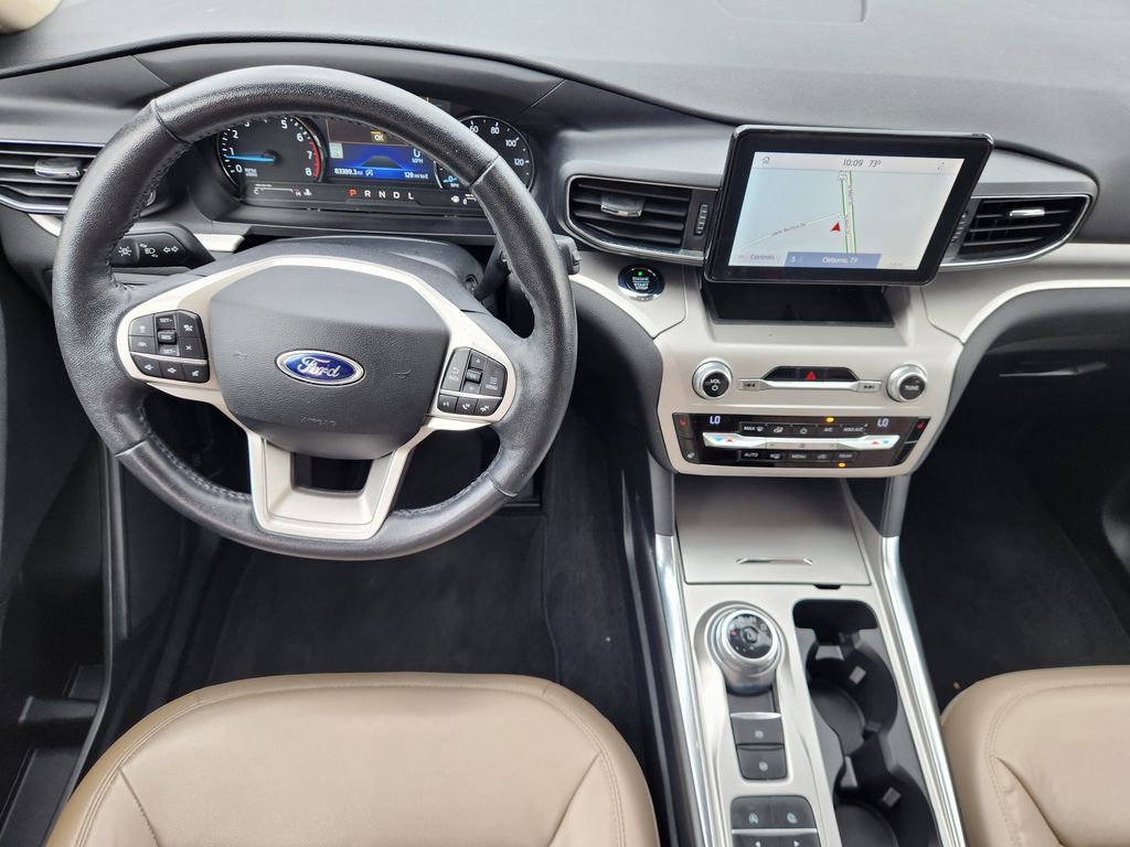 Used 2021 Ford Explorer XLT w/ Equipment Group 202A image 25