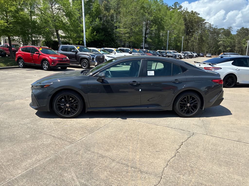 New 2026 Toyota Camry SE image 2