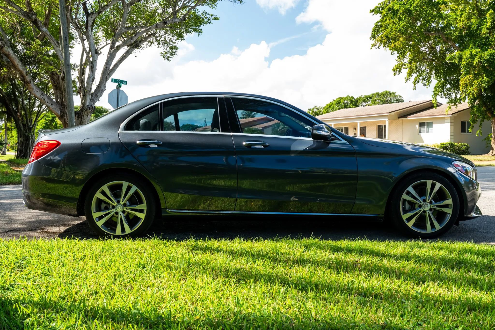 Used 2015 Mercedes-Benz C 300 Sedan w/ Premium 1 Package image 25