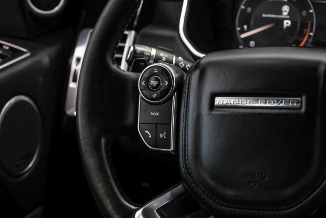 Used 2014 Land Rover Range Rover Supercharged AWD/4WD image 26