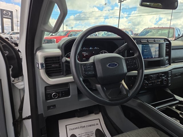 Used 2023 Ford F250 XLT AWD/4WD image 8