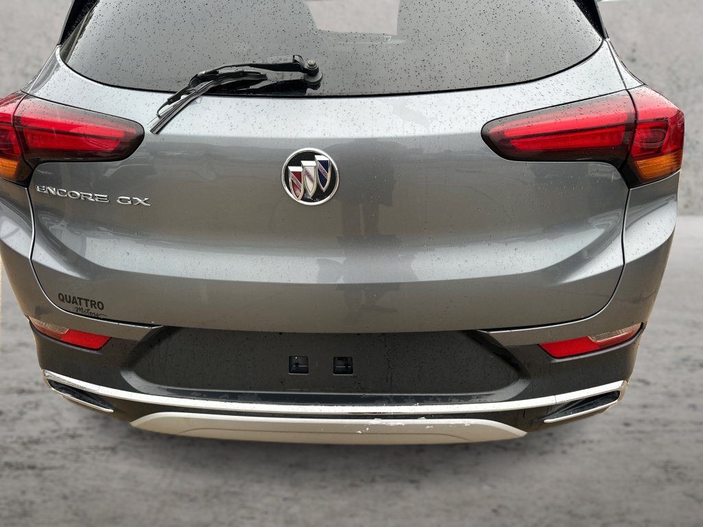 Used 2021 Buick Encore GX Essence w/ Experience Buick Package FWD image 14