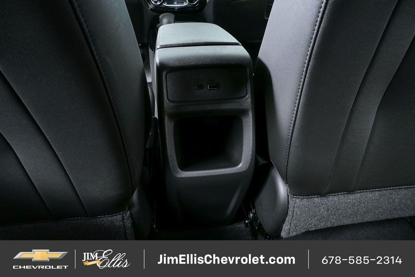 New 2026 Chevrolet Trax LT w/ Sunroof Package FWD image 19