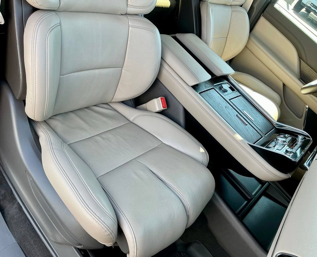 Used 2024 Lincoln Navigator Reserve w/ Monochromatic Package AWD/4WD image 24