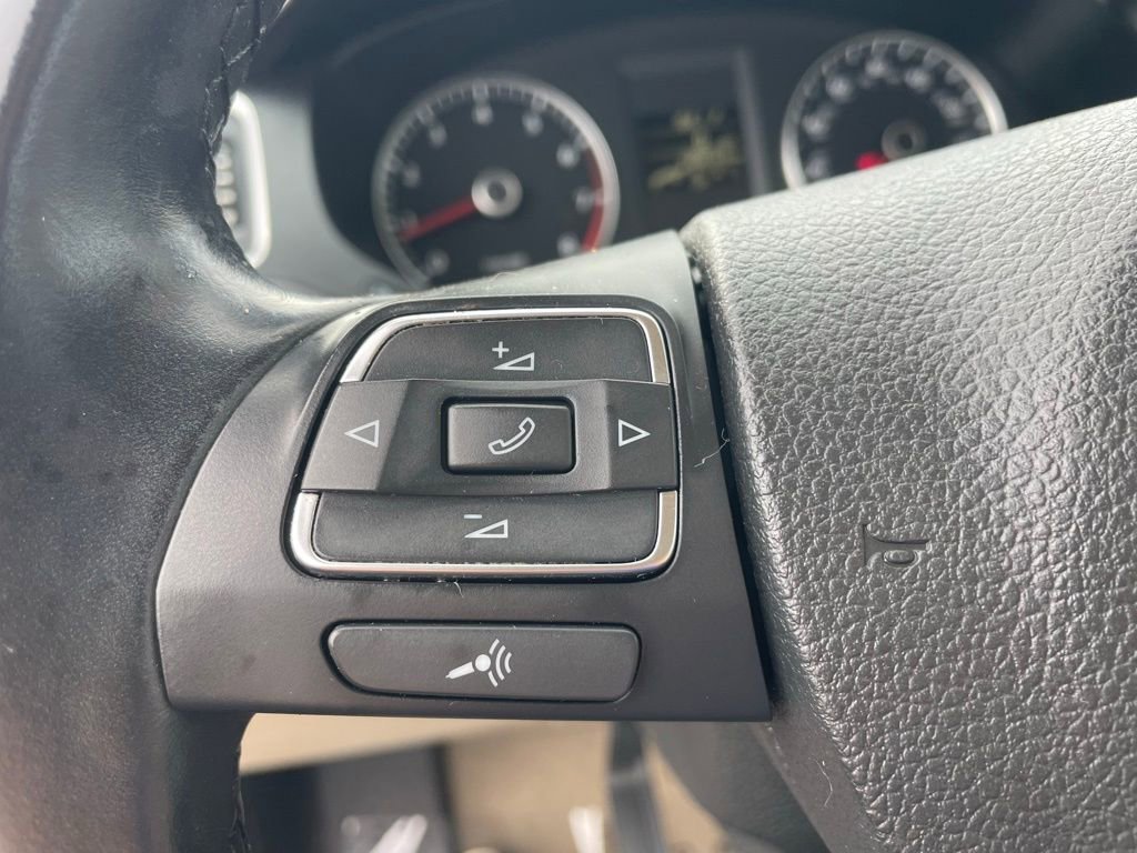 Used 2014 Volkswagen Jetta SE image 24