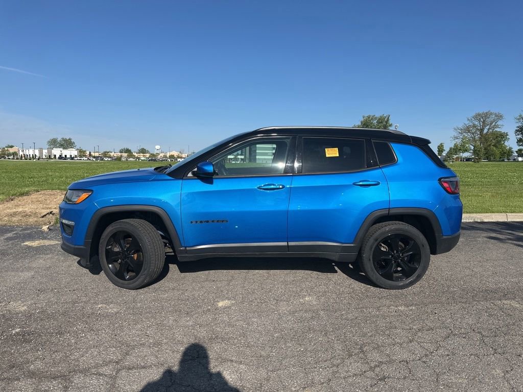 Used 2018 Jeep Compass Latitude w/ Popular Equipment Group AWD/4WD image 6
