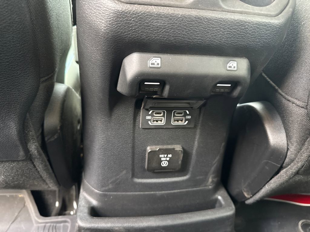 Used 2023 Jeep Wrangler Unlimited Rubicon 4xe image 11
