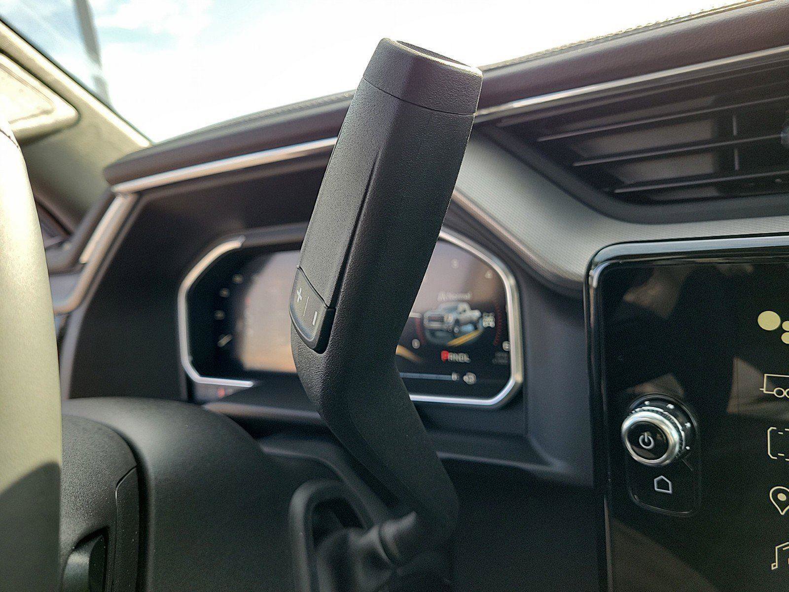 New 2026 GMC Sierra 3500 Denali w/ Denali Reserve Package image 28