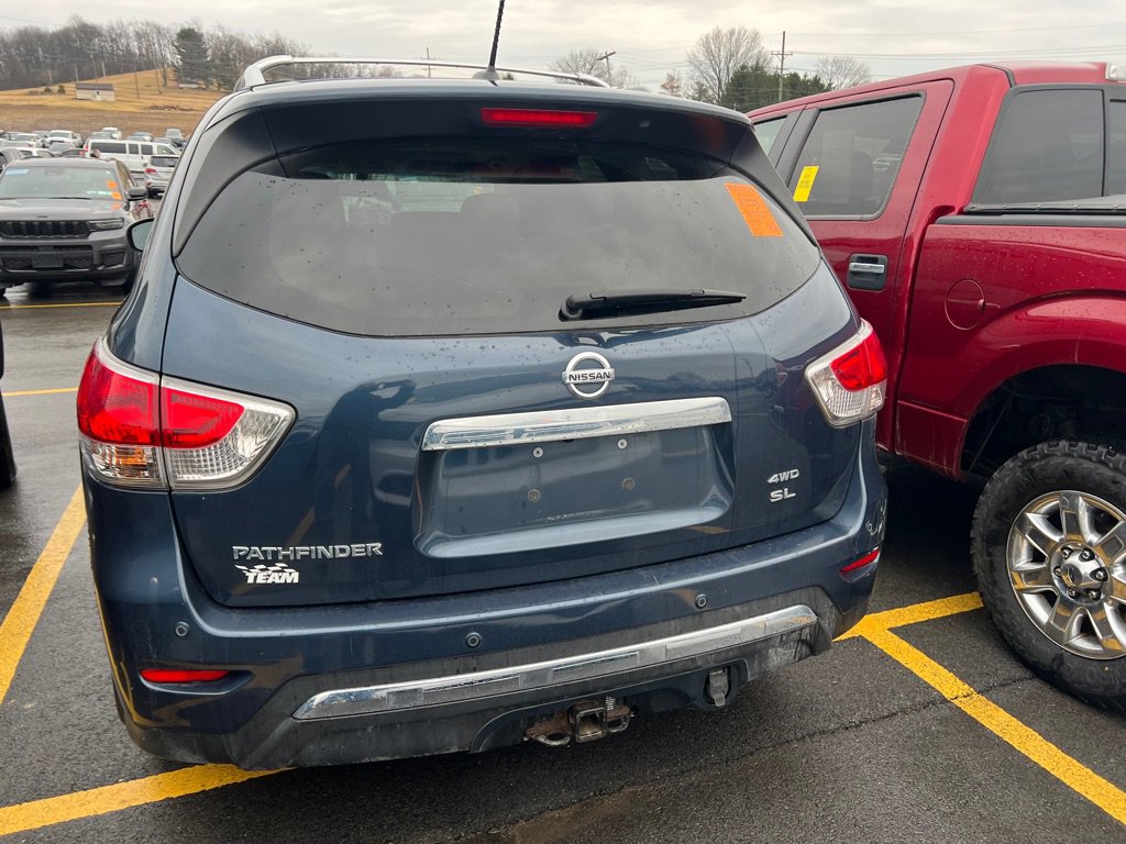Used 2014 Nissan Pathfinder SL w/ SL Premium Package image 4