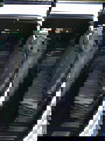 Used 2021 Chevrolet Suburban Z71 w/ Z71 Off-Road Package AWD/4WD image 22