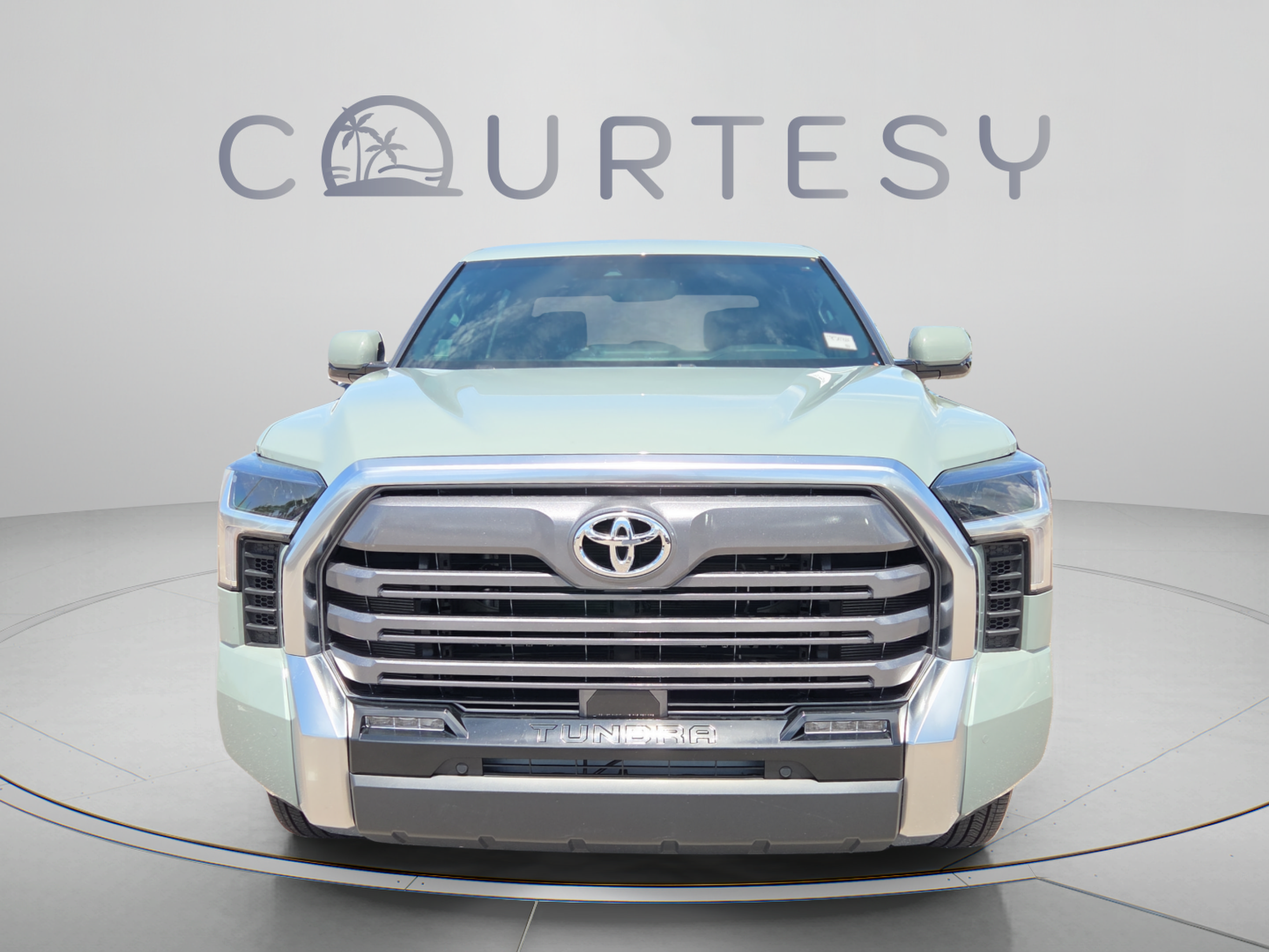 Certified 2025 Toyota Tundra Limited AWD/4WD image 8