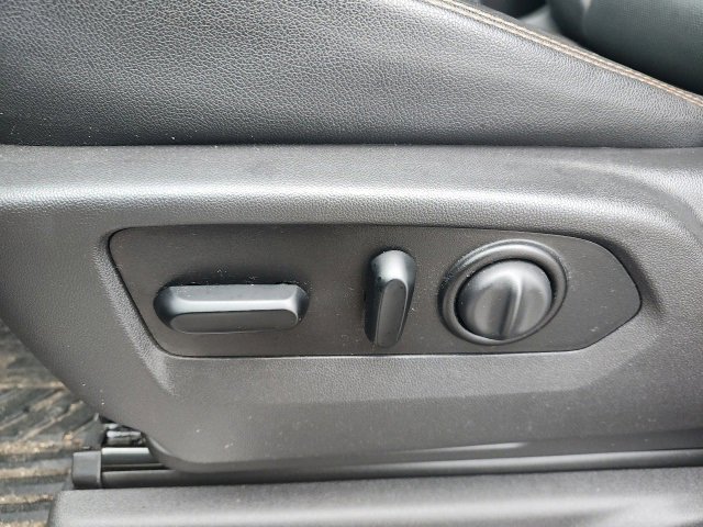 Used 2021 GMC Sierra 1500 AT4 w/ AT4 Premium Package image 15