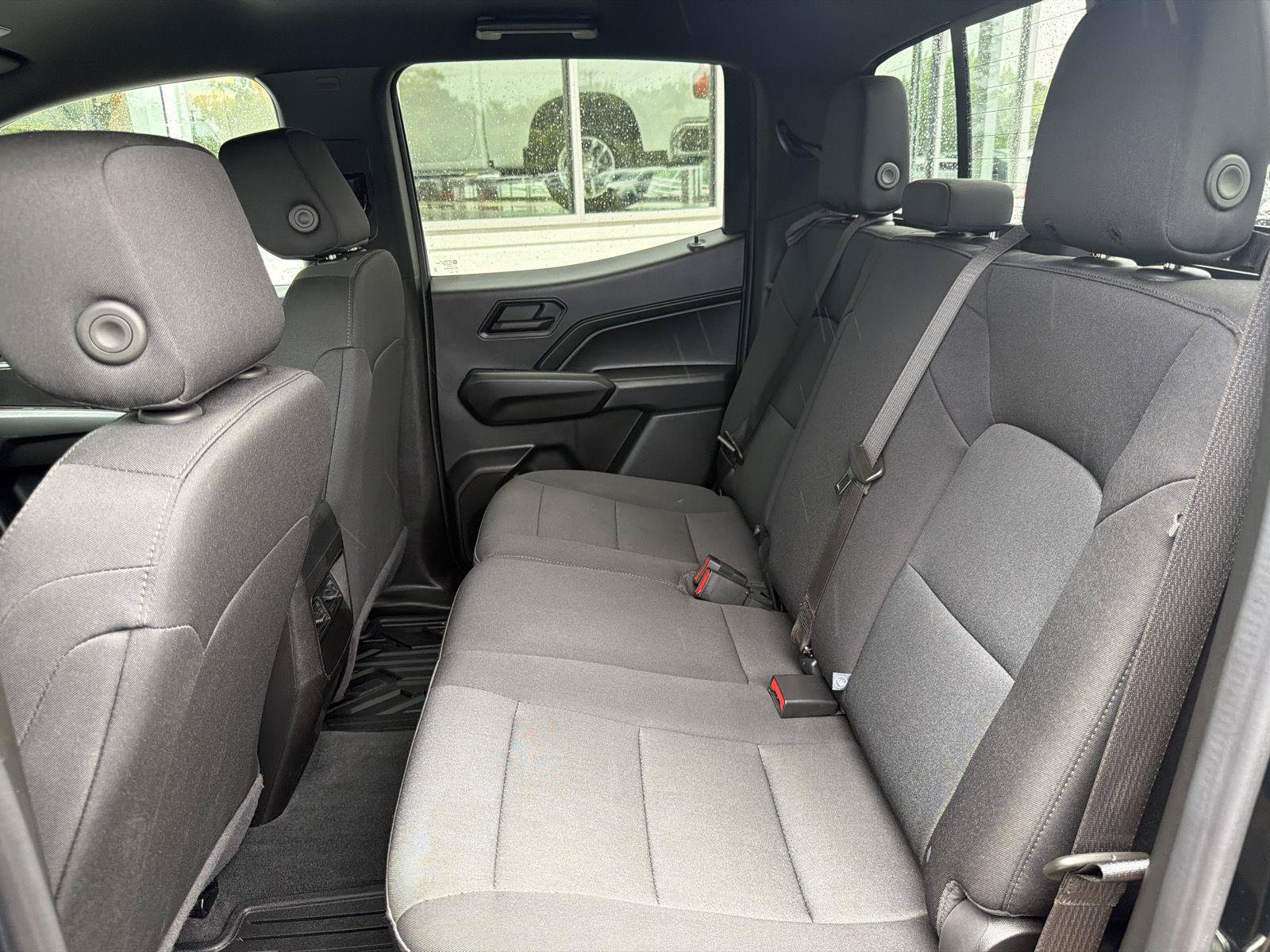 Used 2024 Chevrolet Colorado Trail Boss w/ Technology Package AWD/4WD image 33