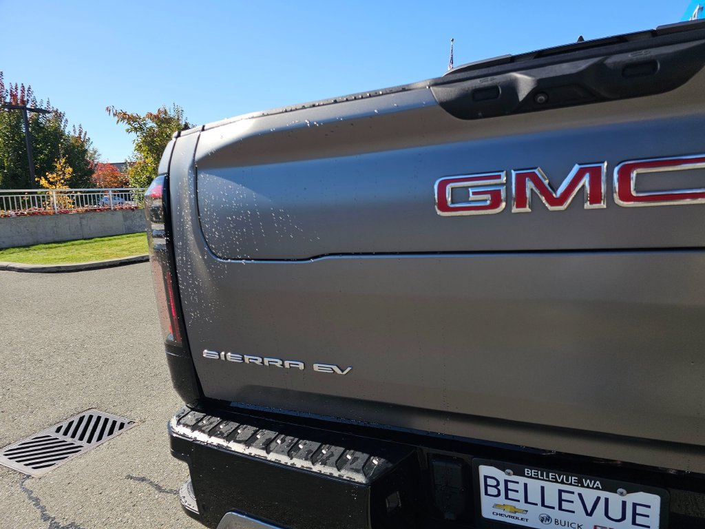 Used 2026 GMC Sierra EV AT4 AWD/4WD image 50
