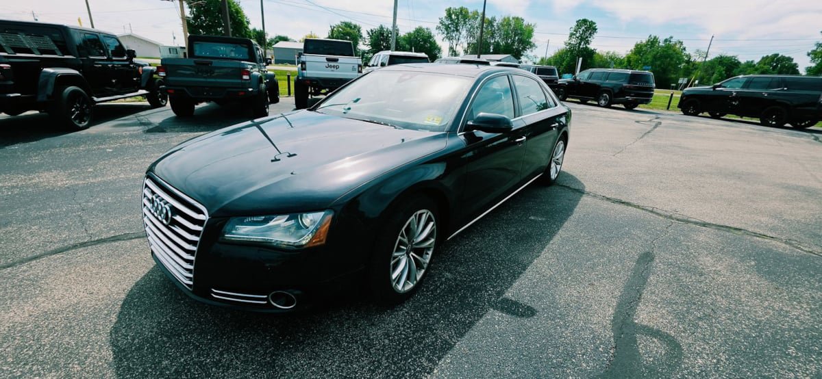 Used 2011 Audi A8 L 4.2 AWD/4WD image 4
