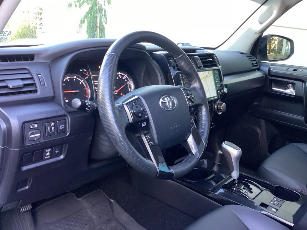 Certified 2024 Toyota 4Runner TRD Off-Road Premium w/ Moonroof Package AWD/4WD image 11