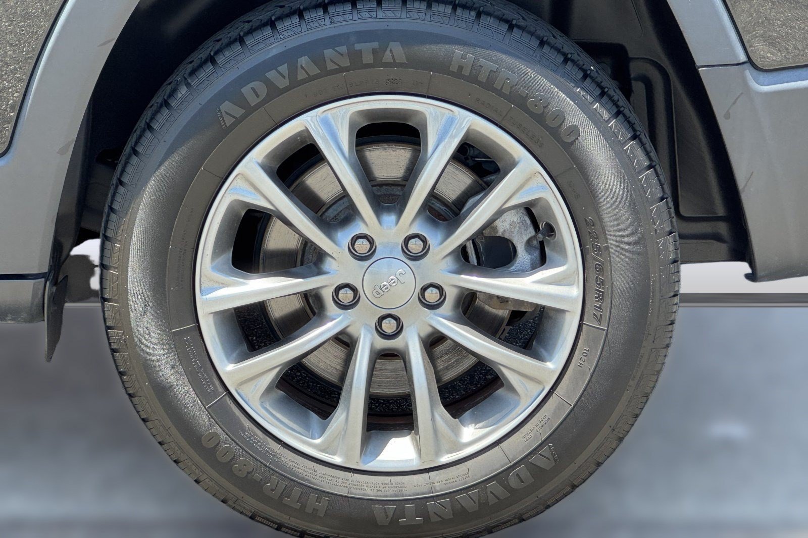 Used 2021 Jeep Cherokee Latitude Lux AWD/4WD image 12