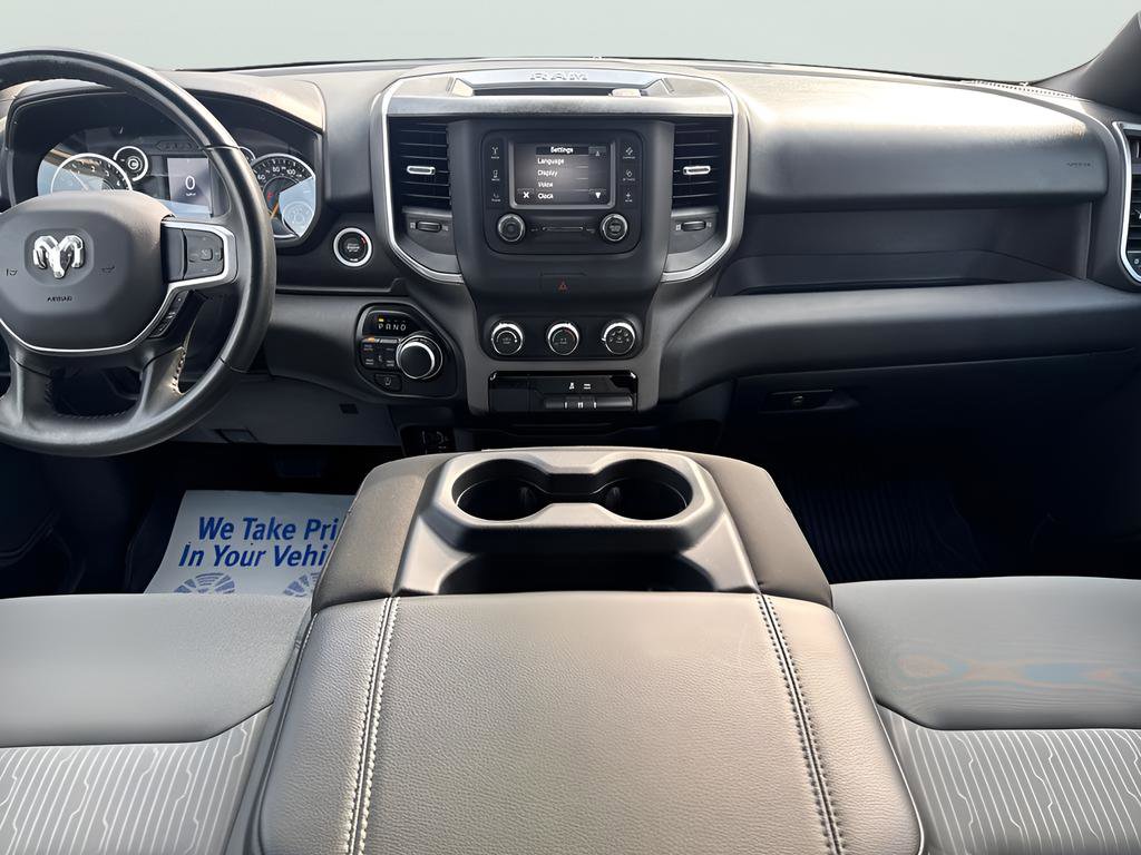 Used 2022 RAM 1500 Big Horn image 25