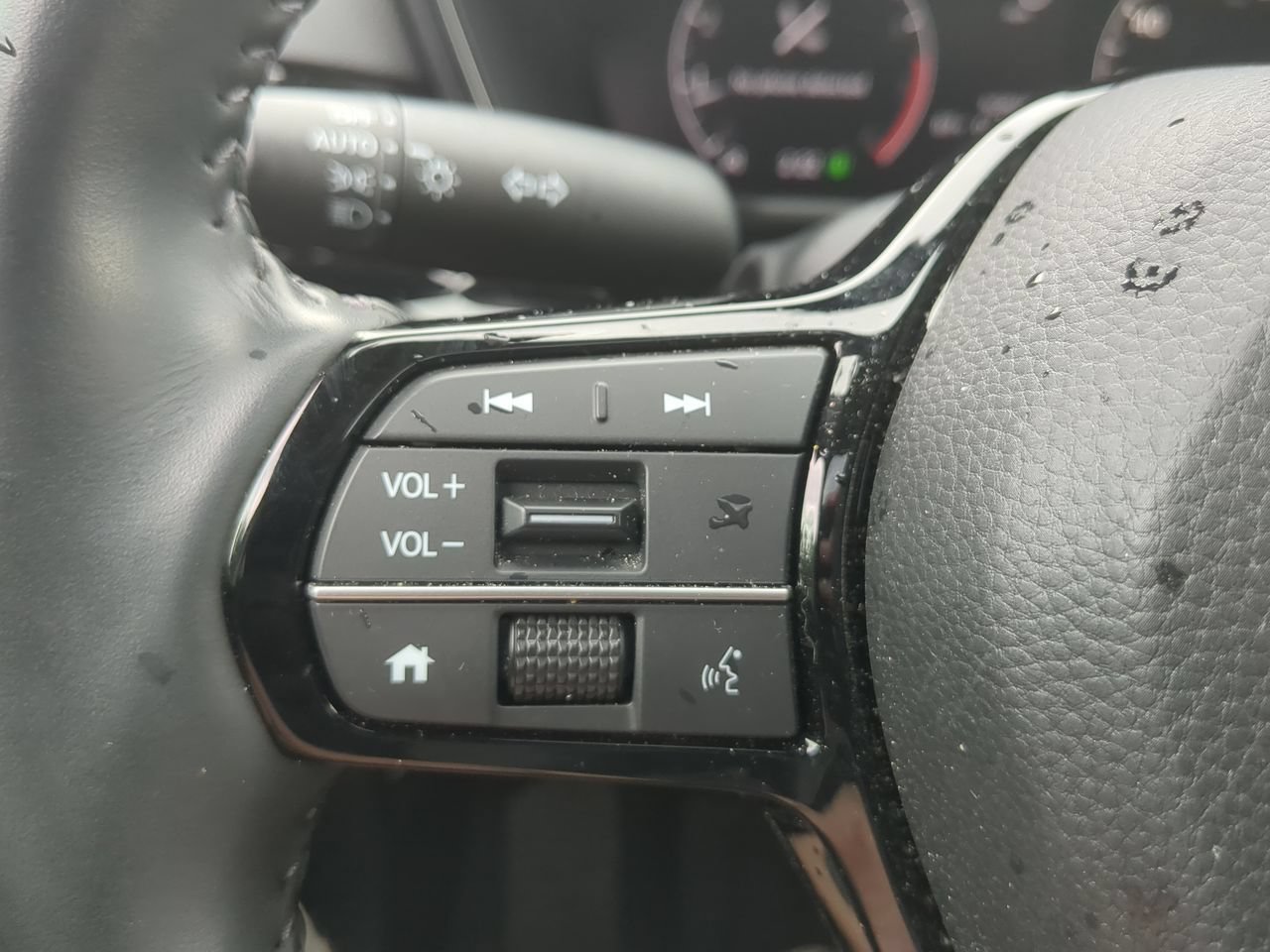 Used 2023 Honda CR-V EX-L image 34