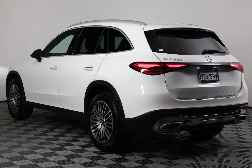 Certified 2026 Mercedes-Benz GLC 300 image 6